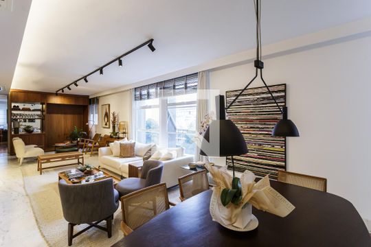 Sala de apartamento para alugar com 1 quarto, 120m² em Vila Nova Conceição, São Paulo