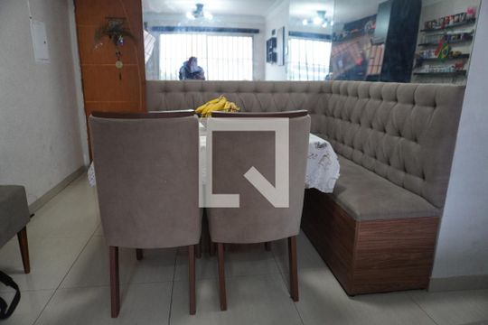 Apartamento à venda com 2 quartos, 59m² em Itaquera, São Paulo