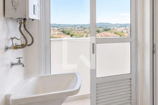 Lavanderia de apartamento para alugar com 2 quartos, 54m² em Vila Oliveira, Mogi das Cruzes