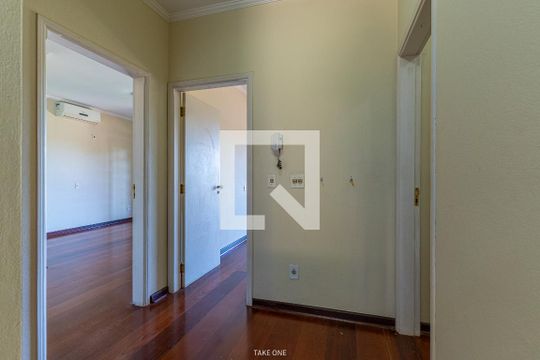 Casa à venda com 3 quartos, 300m² em Cidade Universitária, Campinas