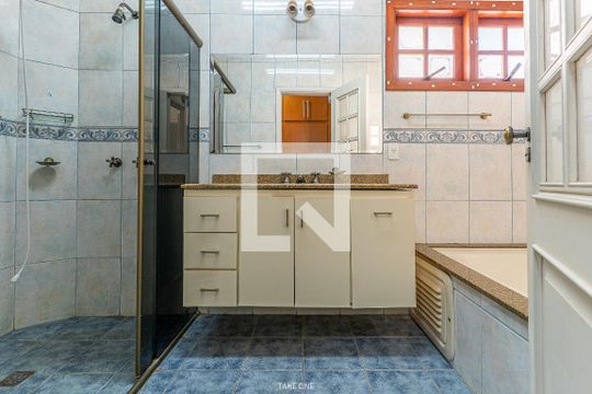 Casa à venda com 3 quartos, 300m² em Cidade Universitária, Campinas