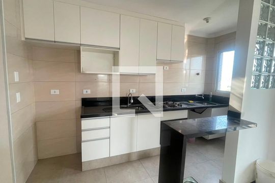 Sala - Cozinha de apartamento para alugar com 2 quartos, 51m² em Rio Cotia, Cotia