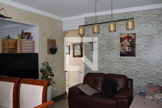 Sala de apartamento para alugar com 3 quartos, 70m² em Jardim Independência (são Paulo), São Paulo