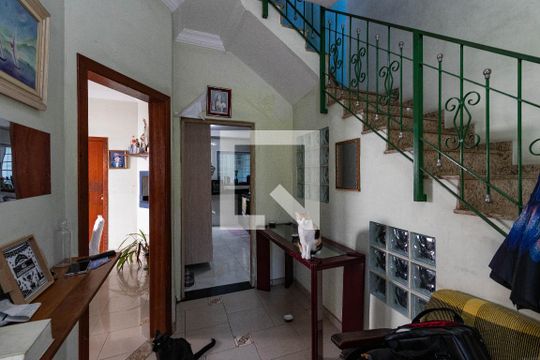 Hall de entrada de casa à venda com 3 quartos, 150m² em Lapa, São Paulo