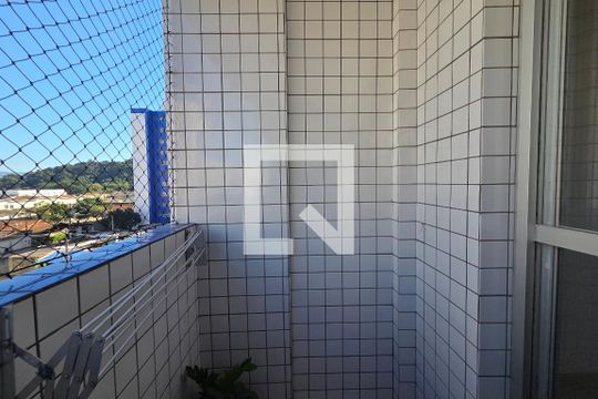Apartamento para alugar com 3 quartos, 93m² em Canto do Forte, Praia Grande
