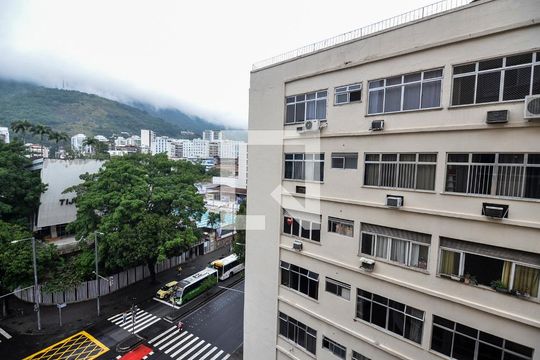 Sala de apartamento para alugar com 4 quartos, 100m² em Tijuca, Rio de Janeiro
