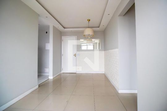 Sala de apartamento à venda com 2 quartos, 56m² em Vista Alegre, Rio de Janeiro