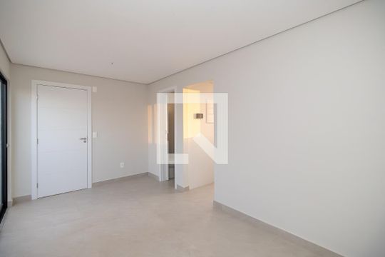 Sala de apartamento à venda com 2 quartos, 87m² em Sagrada Família, Belo Horizonte