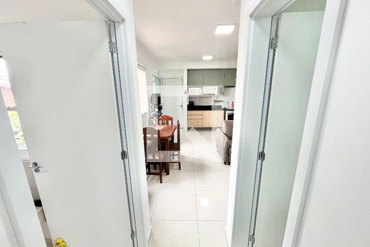 Corredor de apartamento para alugar com 2 quartos, 45m² em Jardim São Paulo, São Paulo