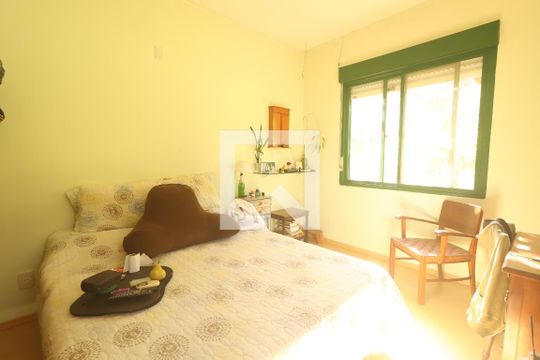 Quarto 01 de casa à venda com 6 quartos, 330m² em Vila Nova, Novo Hamburgo