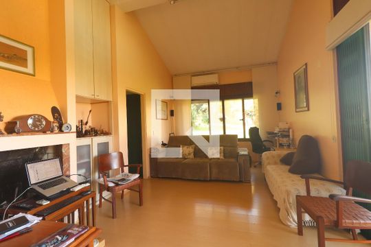 Casa à venda com 6 quartos, 330m² em Vila Nova, Novo Hamburgo