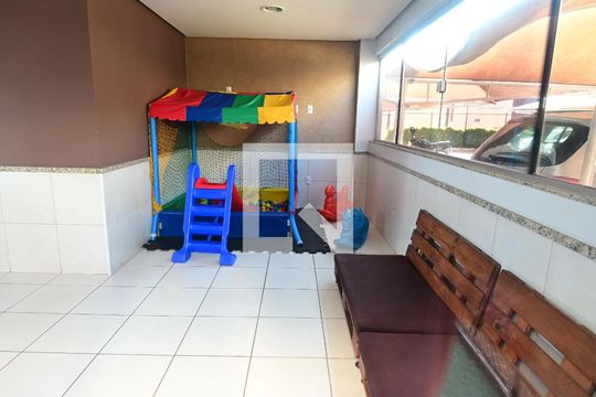 Apartamento à venda com 2 quartos, 54m² em Parque Oeste Industrial, Goiânia