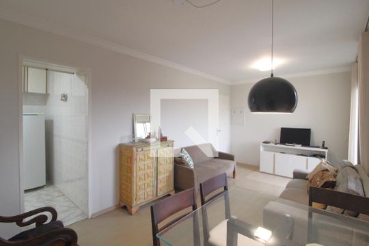 Sala de apartamento para alugar com 3 quartos, 62m² em Jardim Taquaral, São Paulo