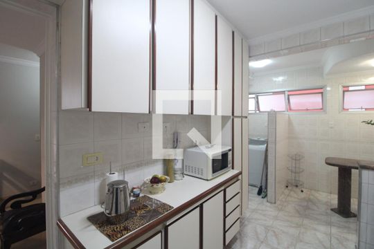 Cozinha de apartamento para alugar com 3 quartos, 62m² em Jardim Taquaral, São Paulo