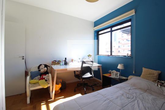Quarto 1 de apartamento à venda com 3 quartos, 120m² em Itaim Bibi, São Paulo