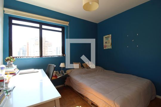 Quarto 1 de apartamento à venda com 3 quartos, 120m² em Itaim Bibi, São Paulo
