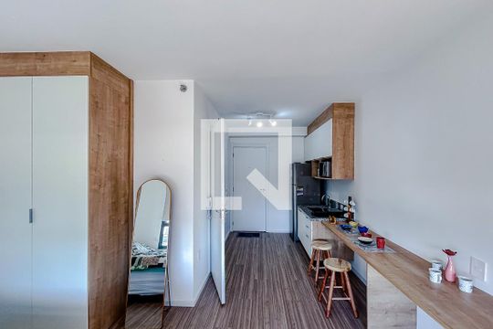 Kitnet/Studio para alugar com 1 quarto, 25m² em Penha de França, São Paulo