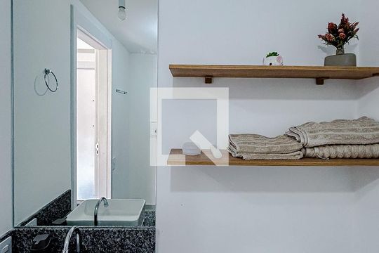 Banheiro de kitnet/studio à venda com 1 quarto, 25m² em Penha de França, São Paulo
