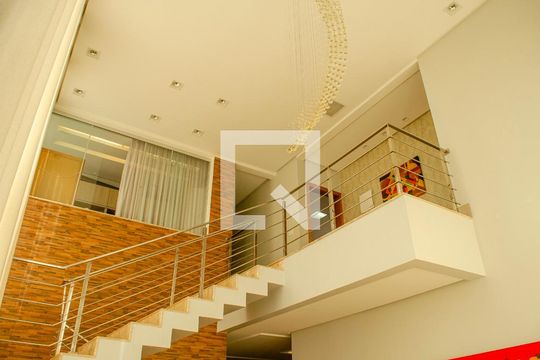 Sala de casa à venda com 4 quartos, 208m² em Residencial Morumbi, Goiânia