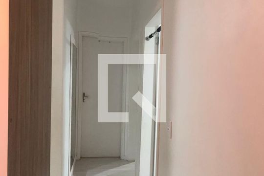 Corredor de apartamento à venda com 2 quartos, 47m² em Residencial Cosmos, Campinas