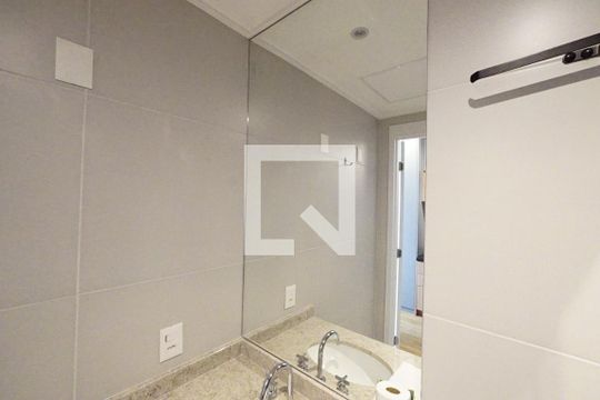 Banheiro de kitnet/studio à venda com 1 quarto, 27m² em Paraíso, São Paulo