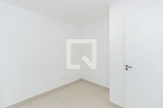 Quarto 1 de apartamento para alugar com 2 quartos, 38m² em Vila dos Remedios, São Paulo