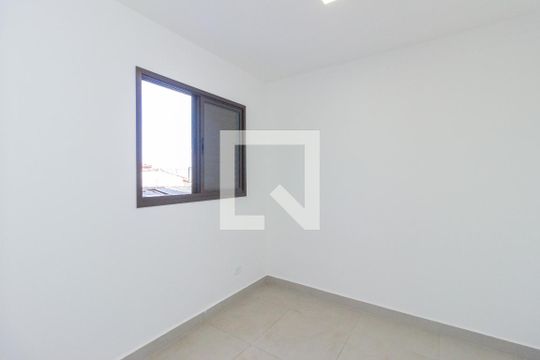 Quarto 2 de apartamento para alugar com 2 quartos, 38m² em Vila dos Remedios, São Paulo