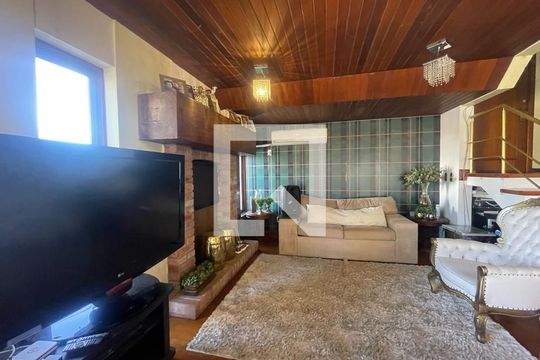 Apartamento à venda com 3 quartos, 240m² em Centro, São Leopoldo