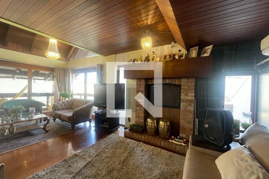 Apartamento à venda com 3 quartos, 240m² em Centro, São Leopoldo