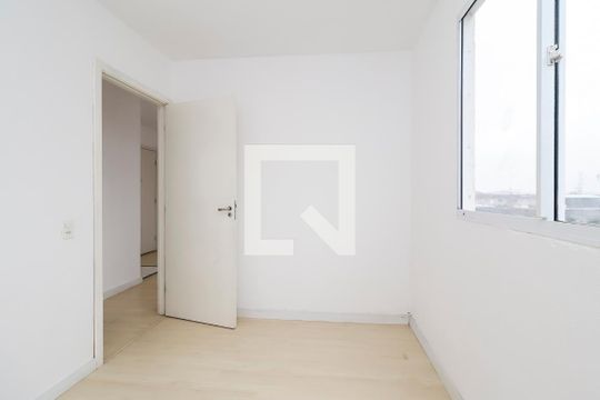 Quarto 1 de apartamento para alugar com 2 quartos, 39m² em Itaim Paulista, São Paulo