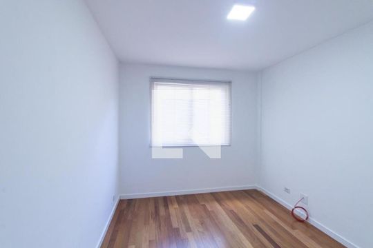 QUarto 1 de apartamento para alugar com 2 quartos, 78m² em Batel, Curitiba