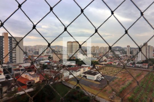 Sala Vista  de apartamento para alugar com 2 quartos, 70m² em Vila Lusitania, São Bernardo do Campo