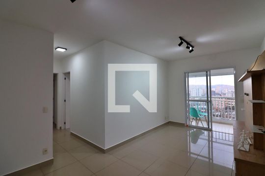 Sala  de apartamento para alugar com 2 quartos, 70m² em Vila Lusitania, São Bernardo do Campo