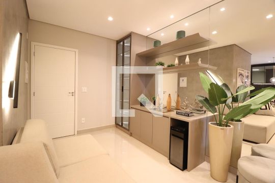 Sala de apartamento para alugar com 2 quartos, 72m² em Cazeca, Uberlândia