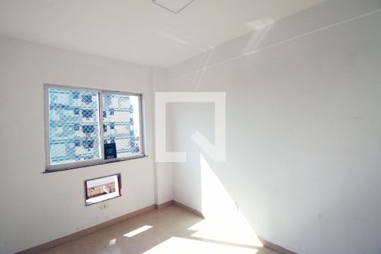 Quarto 2 de apartamento para alugar com 2 quartos, 130m² em Vila da Penha, Rio de Janeiro