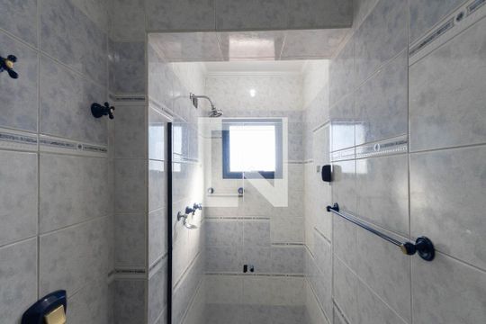 Banheiro da Suíte 1 de apartamento à venda com 2 quartos, 240m² em Vila Guilherme, São Paulo