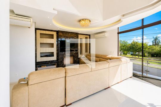 Sala de casa de condomínio para alugar com 6 quartos, 233m² em Neópolis, Gravataí