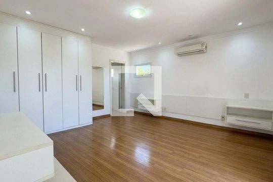 Quarto 1 de casa de condomínio para alugar com 3 quartos, 230m² em Neópolis, Gravataí