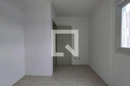 Quarto de apartamento para alugar com 1 quarto, 70m² em Freitas, Sapucaia do Sul