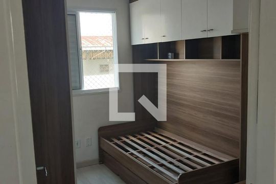 Quarto de apartamento para alugar com 2 quartos, 60m² em Ferrazópolis, São Bernardo do Campo