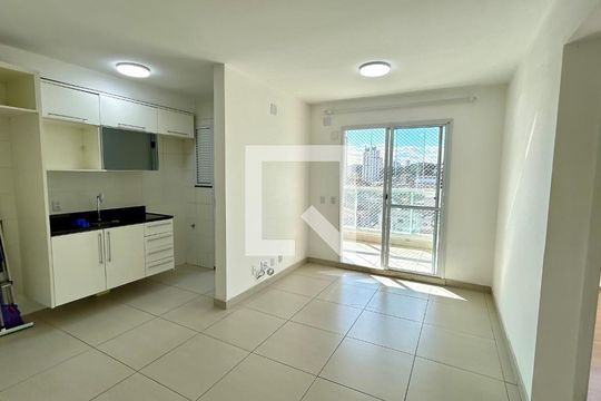 Sala de apartamento para alugar com 2 quartos, 61m² em Vila Endres, Guarulhos