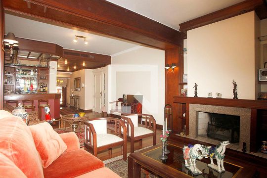 Apartamento para alugar com 3 quartos, 278m² em Boa Vista, Porto Alegre