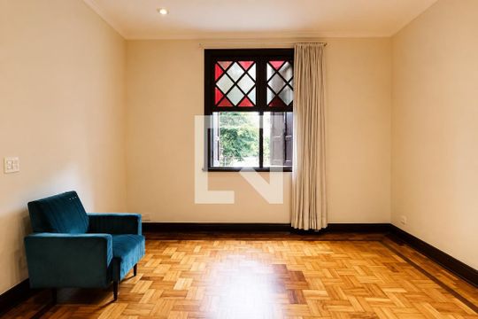 Sala de casa para alugar com 3 quartos, 256m² em Bela Vista, São Paulo
