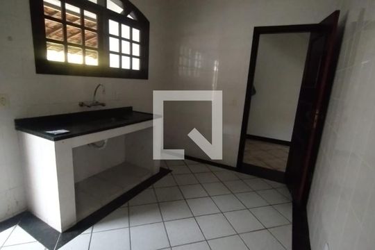 Cozinha de casa para alugar com 3 quartos, 160m² em Eldorado, Maricá