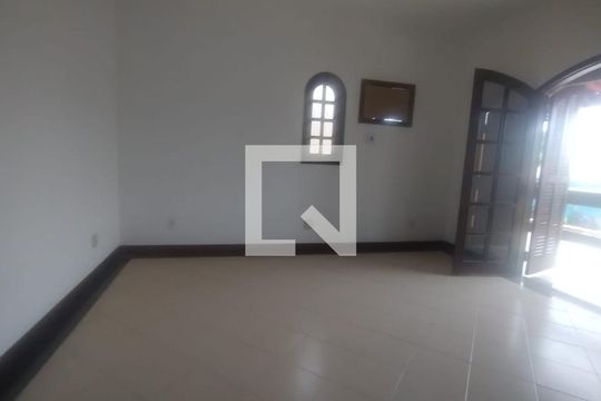Suíte de casa para alugar com 3 quartos, 160m² em Eldorado, Maricá