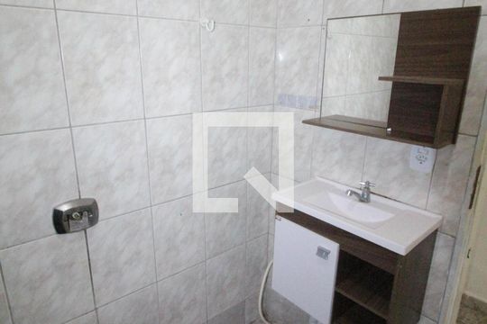 Banheiro de casa para alugar com 2 quartos, 110m² em Campos de São José, São José dos Campos