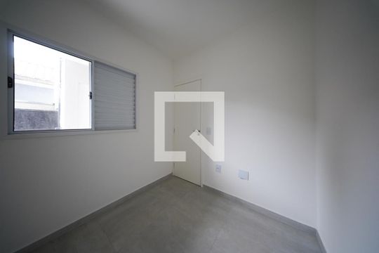 Quarto 1 de apartamento à venda com 2 quartos, 33m² em Parque Paineiras, São Paulo