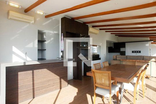 Sala 3 de apartamento à venda com 3 quartos, 289m² em Menino Deus, Porto Alegre