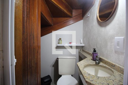 Lavabo de casa de condomínio à venda com 2 quartos, 102m² em Humaitá, Porto Alegre