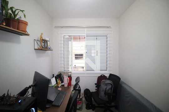 Escritório de casa de condomínio à venda com 2 quartos, 102m² em Humaitá, Porto Alegre